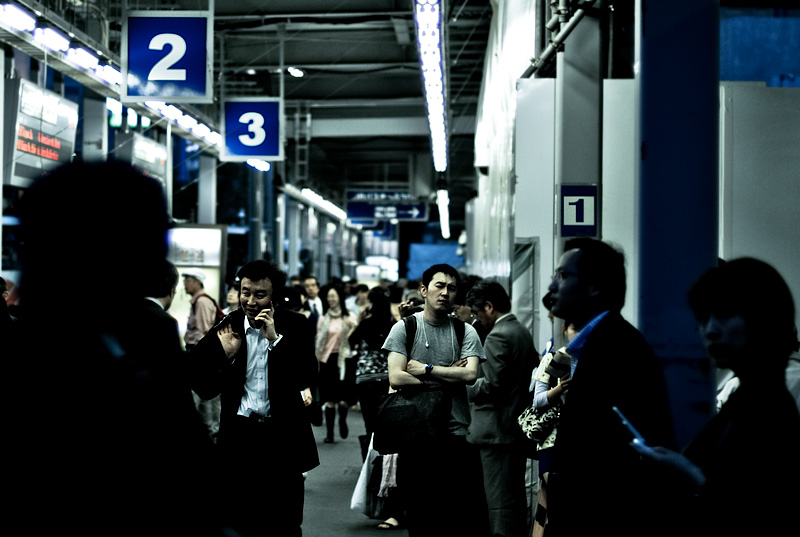 1 2 3 bus station in tokyo