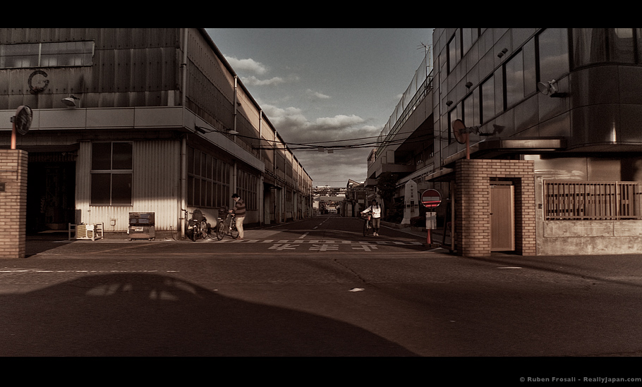 Street N. 1T